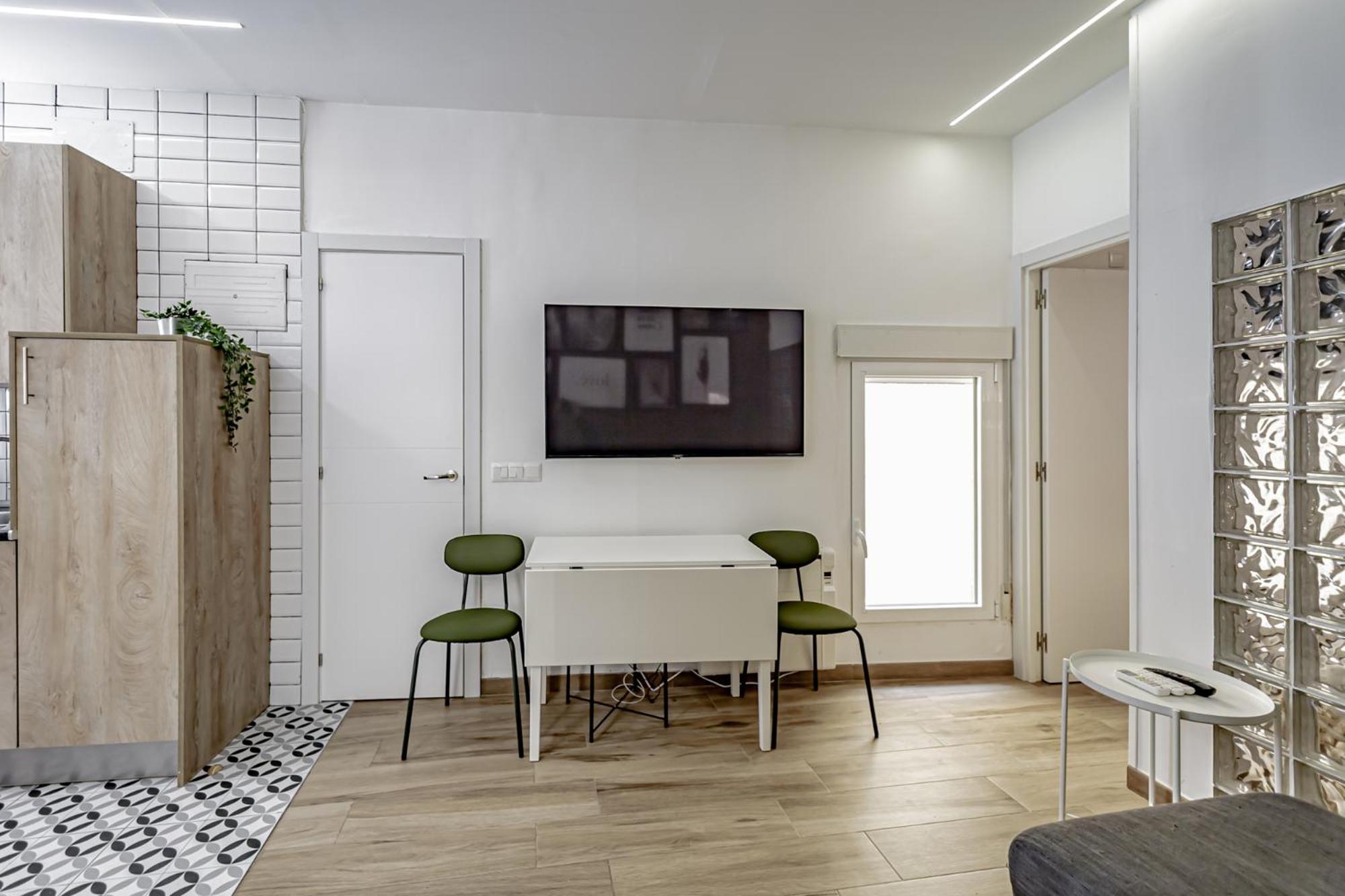 Apartamentos Franco Rodriguez 마드리드 객실 사진
